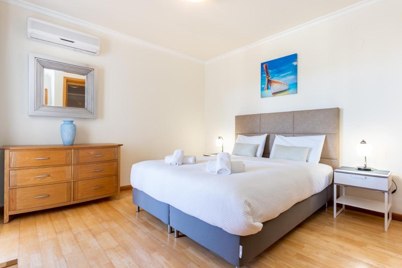 Mira Baia - Meia Praia Family Apartment 라고스 외부 사진