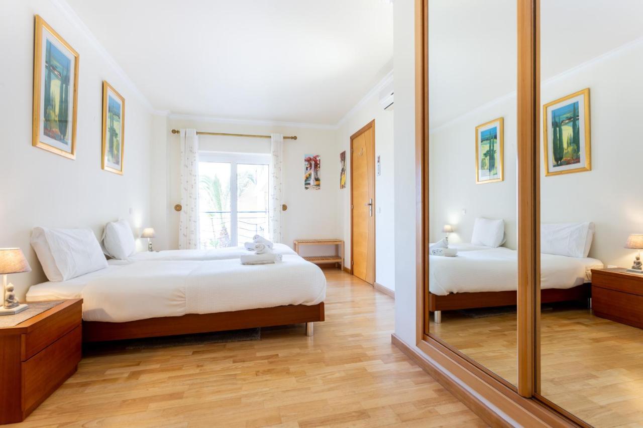 Mira Baia - Meia Praia Family Apartment 라고스 외부 사진